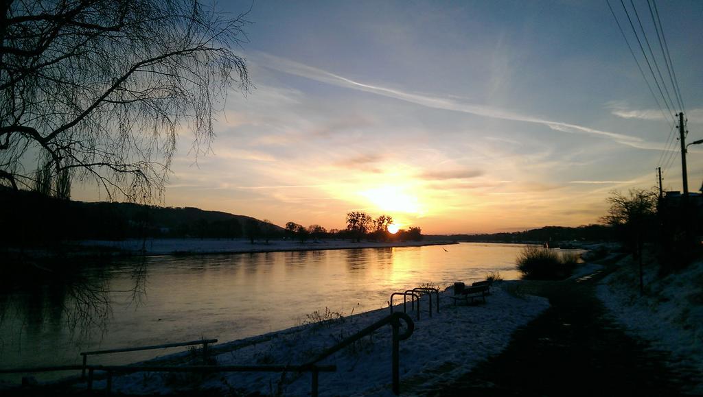 Ferienwohnung An Der Elbe Dresden Rum bild